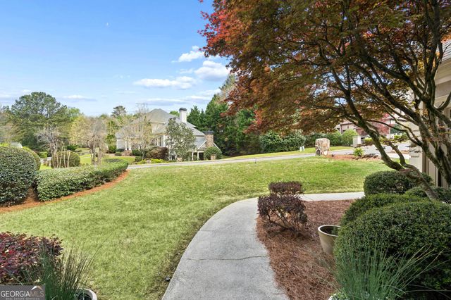 250 Steeple Pointe Drive, Roswell, GA 30076
