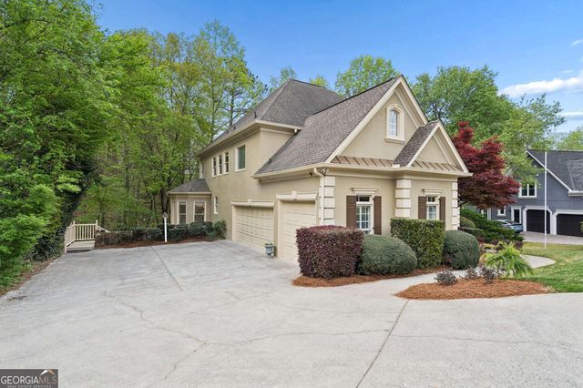 250 Steeple Pointe Drive, Roswell, GA 30076
