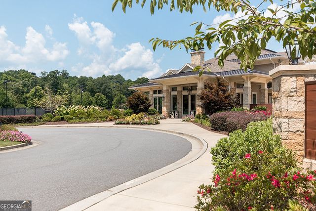 250 Steeple Pointe Drive, Roswell, GA 30076