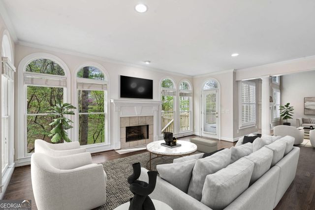 250 Steeple Pointe Drive, Roswell, GA 30076