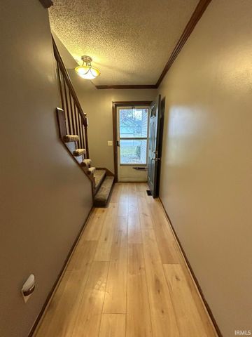 6213 Belle Isle Lane, Fort Wayne, IN 46835