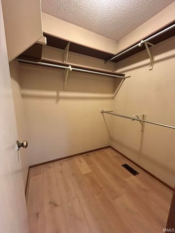 6213 Belle Isle Lane, Fort Wayne, IN 46835