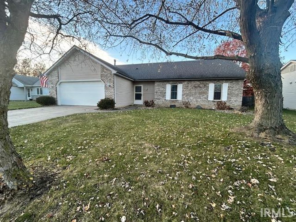 6213 Belle Isle Lane, Fort Wayne, IN 46835