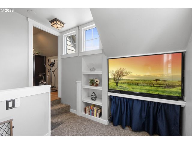3601 V St, Vancouver, WA 98663