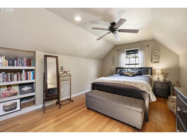 3601 V St, Vancouver, WA 98663