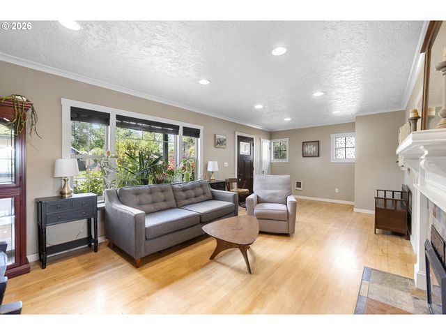 3601 V St, Vancouver, WA 98663