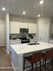 10673 WATERFIELD RD Road, 19, Jacksonville, FL 32210