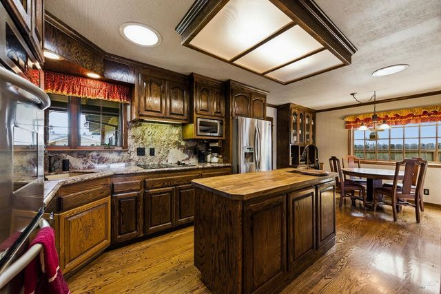 2538 Patricia Dr, Napa, CA 94558