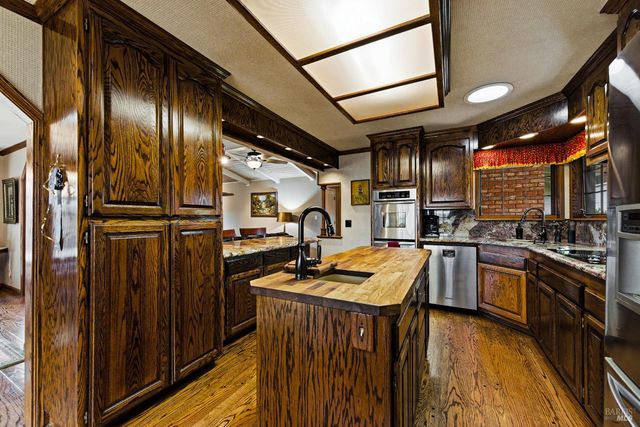 2538 Patricia Dr, Napa, CA 94558