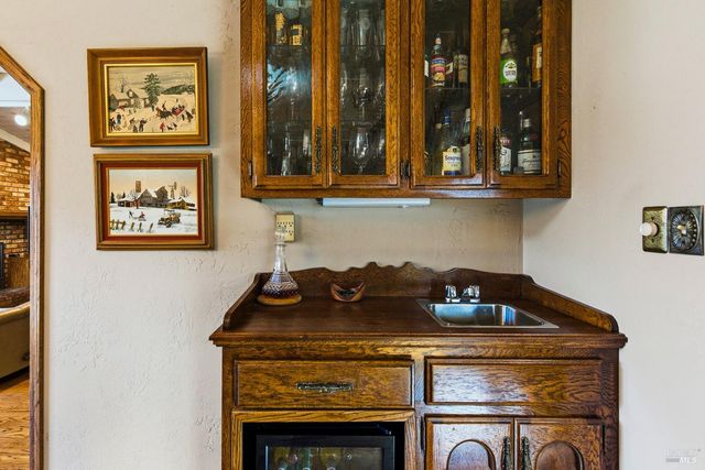 2538 Patricia Dr, Napa, CA 94558