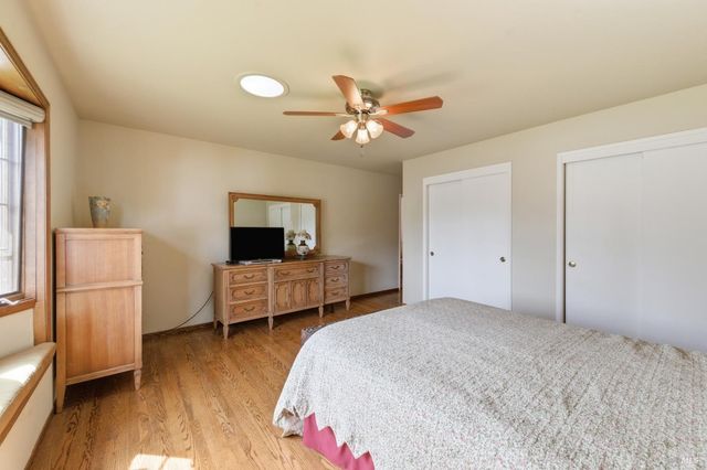 2538 Patricia Dr, Napa, CA 94558