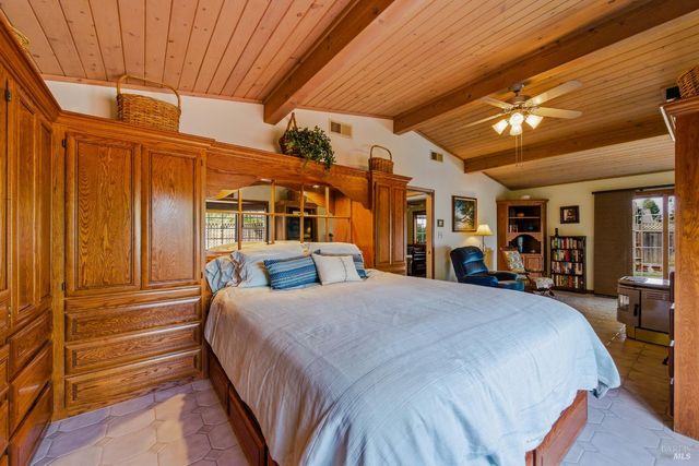 2538 Patricia Dr, Napa, CA 94558