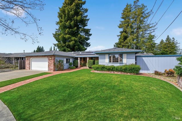 2538 Patricia Dr, Napa, CA 94558