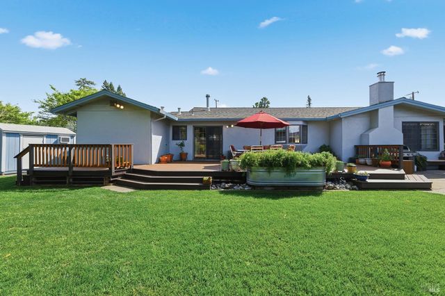2538 Patricia Dr, Napa, CA 94558