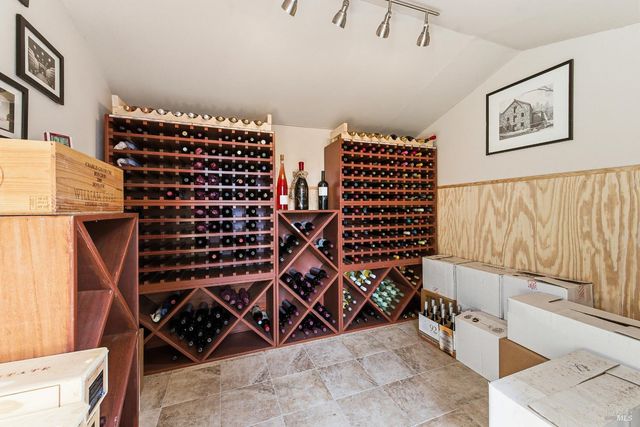 2538 Patricia Dr, Napa, CA 94558