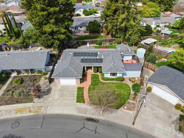 2538 Patricia Dr, Napa, CA 94558