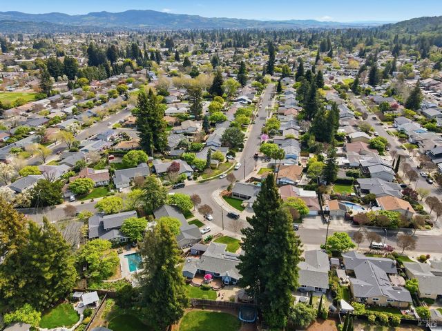 2538 Patricia Dr, Napa, CA 94558