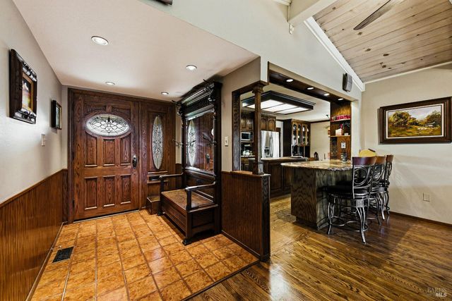 2538 Patricia Dr, Napa, CA 94558