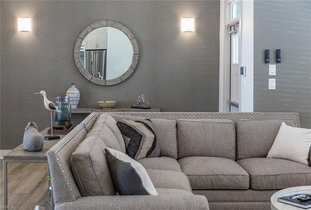 1301 Regal Rd Unit B, Suffolk, VA 23434