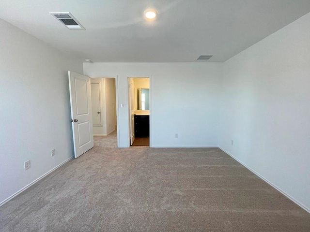 101 Hellcats WAY, Jarrell, TX 76537