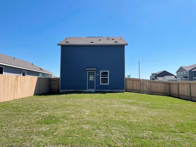 101 Hellcats WAY, Jarrell, TX 76537