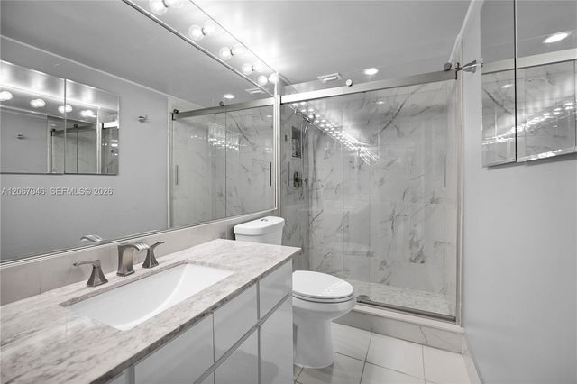 2030 S Ocean Drive 2027, Hallandale Beach, FL 33009
