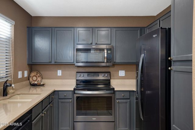 19400 N WESTBROOK Parkway 216, Peoria, AZ 85382