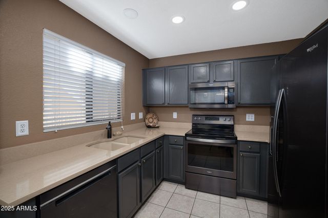 19400 N WESTBROOK Parkway 216, Peoria, AZ 85382