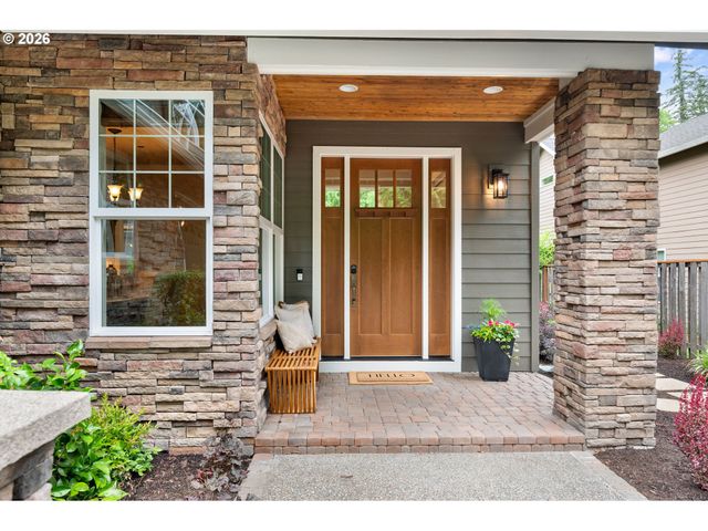 1991 COUNTRY CLUB Rd, Lake Oswego, OR 97034
