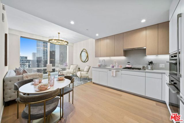 877 Francisco Street 2305, Los Angeles, CA 90017