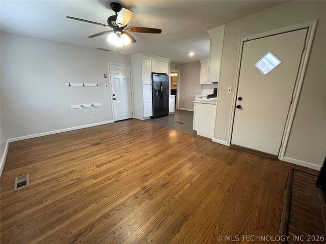 4647 S Winston Avenue, Tulsa, OK 74135