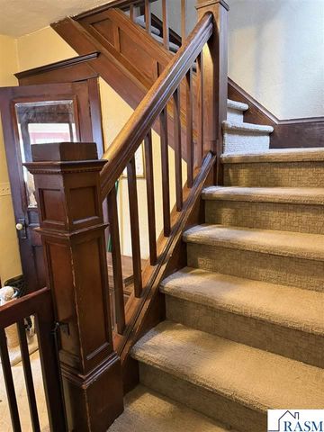 305 Carroll Street, Mankato, MN 56001