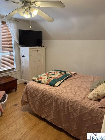 305 Carroll Street, Mankato, MN 56001