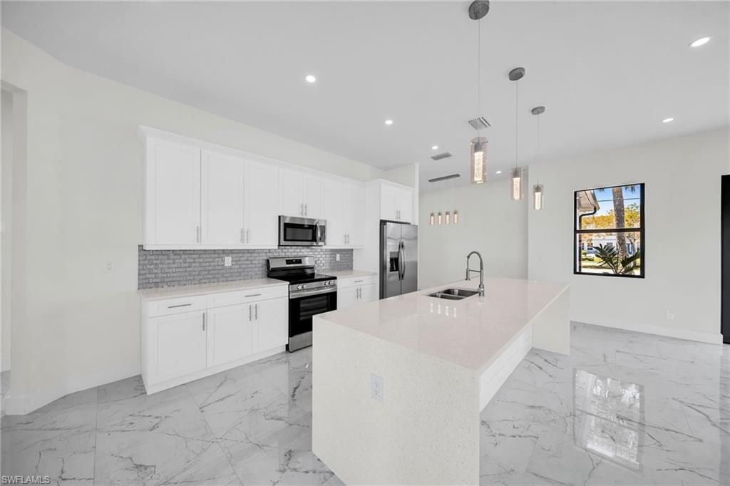 3034 Chiquita BLVD N, CAPE CORAL, FL 33993 — photo 5