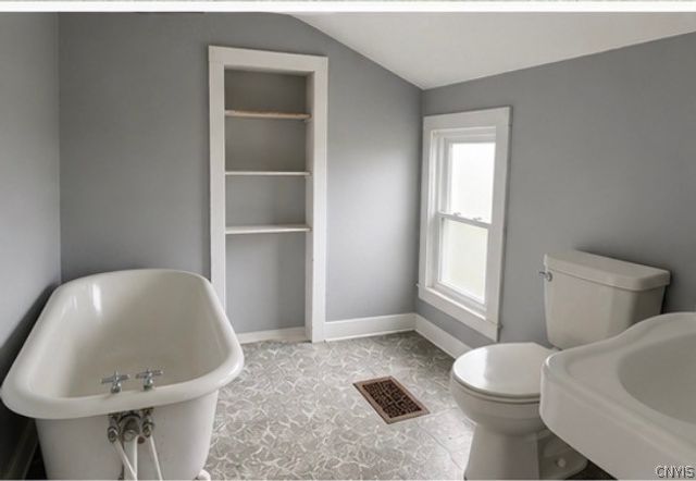 68 Frances Street, Auburn, NY 13021
