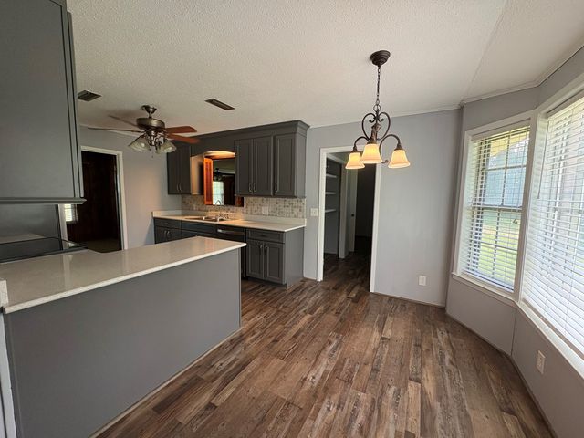 2910 S County Road 9, Newton, AL 36352