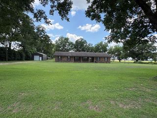 2910 S County Road 9, Newton, AL 36352