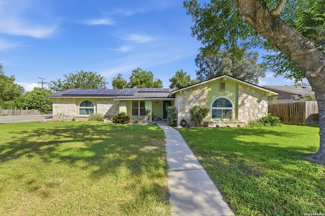 5703 Creekwood Street, San Antonio, TX 78233