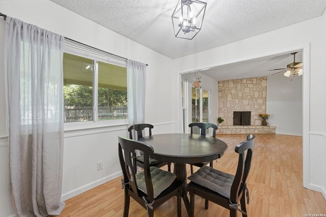 5703 Creekwood Street, San Antonio, TX 78233