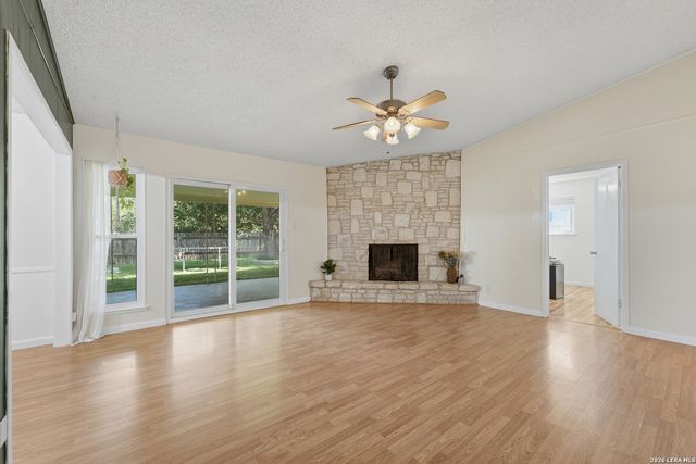 5703 Creekwood Street, San Antonio, TX 78233