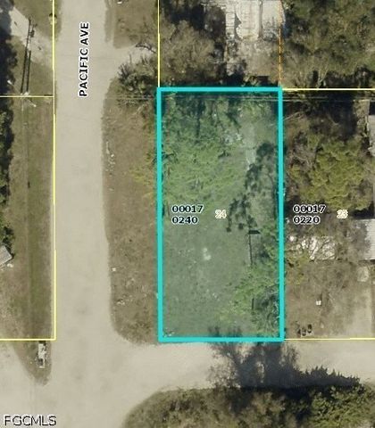 1941 Pacific AVE, North Fort Myers, FL 33903