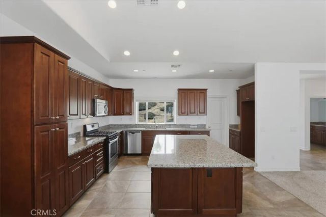14202 Meadowlands, Riverside, CA 92503