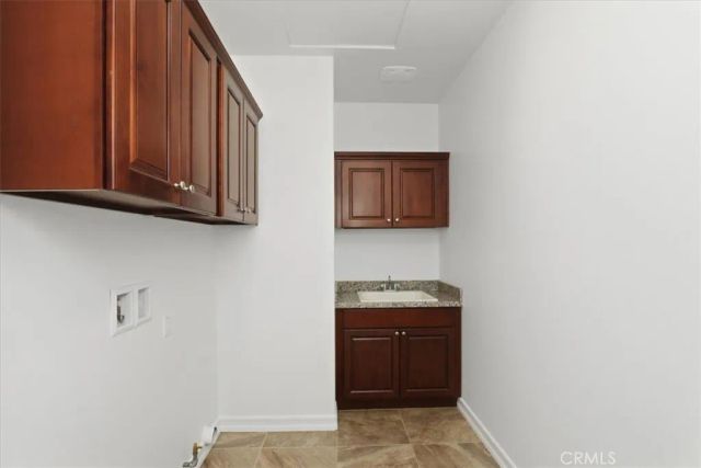 14202 Meadowlands, Riverside, CA 92503