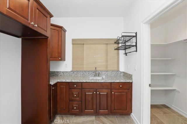 14202 Meadowlands, Riverside, CA 92503