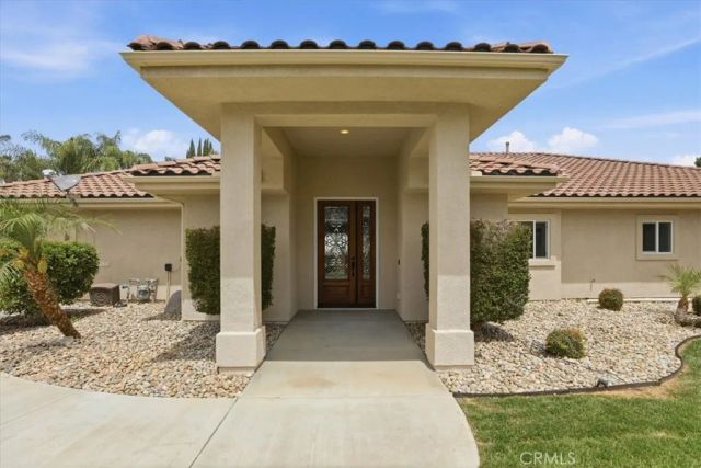 14202 Meadowlands, Riverside, CA 92503