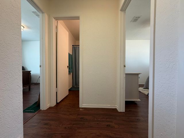 8422 Gary Avenue, Lubbock, TX 79423