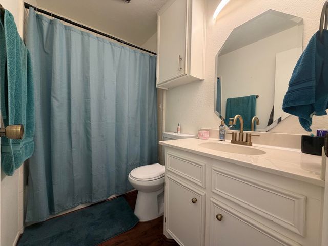 8422 Gary Avenue, Lubbock, TX 79423