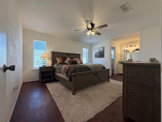 8422 Gary Avenue, Lubbock, TX 79423