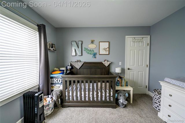 30261 Green Acres, Farmington Hills, MI 48334