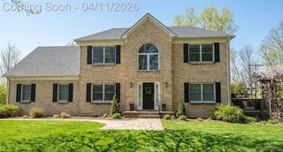 30261 Green Acres, Farmington Hills, MI 48334